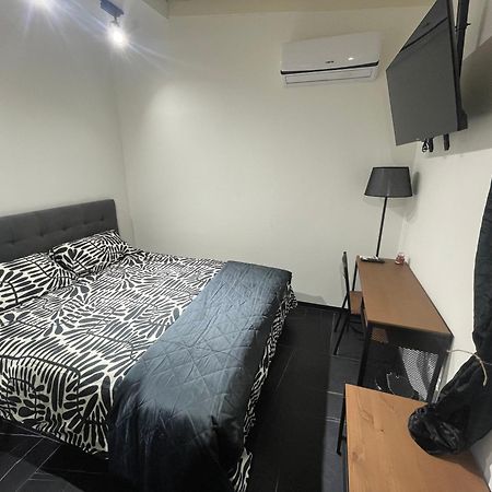 Апартаменты Indipendent House 29R Катания Экстерьер фото